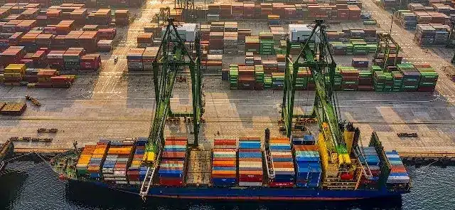 9 Hazards common to bulk cargo on ships